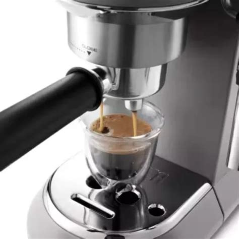 Buy DeLonghi Dedica Style EC685.M Manual Coffee Machine at Best Price in Pakistan - Shopping jin