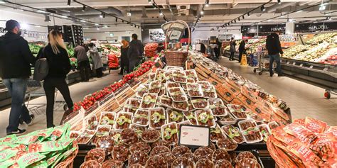 Dortmund hat den größten türkischer Feinkost Supermarkt in Westeuropa