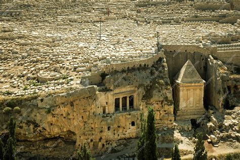 Premium Photo Tomb Of Prophet Zechariah Jerusalem