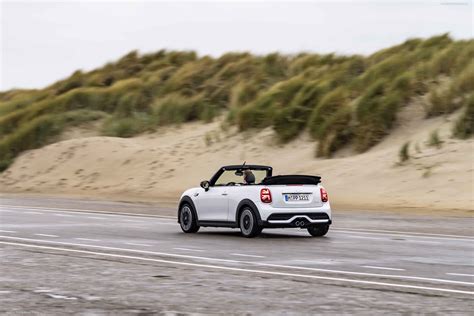 2023 MINI Cooper Convertible Seaside Edition Nanuq White - Stunning HD Photos, Videos, Specs ...