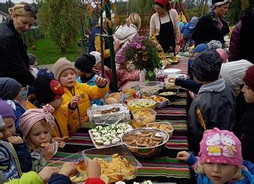 Święto pieczonego ziemniaka w przedszkolu w Woli Duckiej tuWiązowna pl