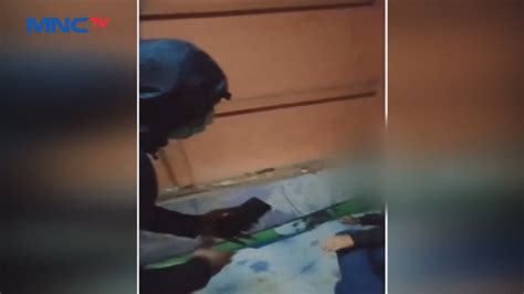 Lagi Aksi Kocak Polisi Tangkap Pelaku Pemalak Di Bandung Nyanyikan