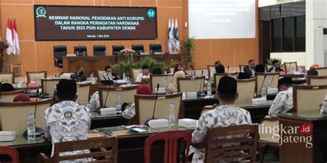 Bupati Demak Tekankan Guru Terapkan Pendidikan Anti Korupsi Sejak Dini