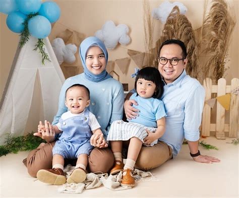 harga foto studio keluarga  koleksi gambar