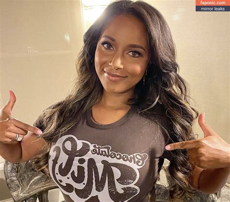 Brandi Rhodes Aka Thebrandirhodes Nude Leaks Faponic