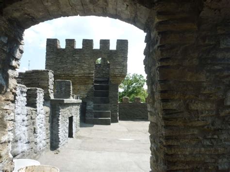 The Wild Tale of Chateau Laroche: How a War Veteran Built a Castle in Ohio