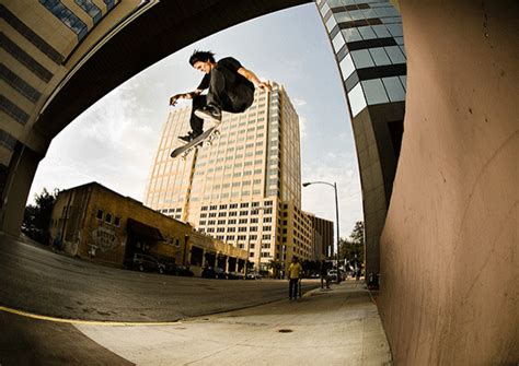 action photography  tips    picturecorrect