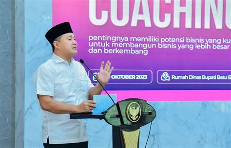 Bupati Zahir Harapkan Peningkatan Pengelola Bisnis Ersyah