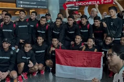 Timnas Indonesia U 23 Disambut Meriah Saat Tiba Di Qatar Netizen Hati