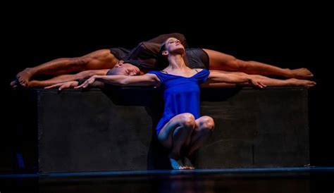 En Imágenes La Obra De Danza Contemporánea “me Salgo De La Piel” Se Presentó En Medellín