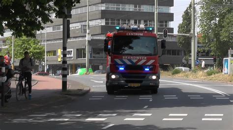 Brandweer Den Haag Centrum TS7830 Met Spoed Naar Een Liftopsluiting