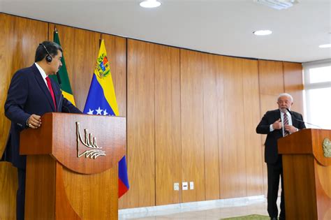 Maduro Desde Brasil Venezuela Est Preparada Para Reconstruir La