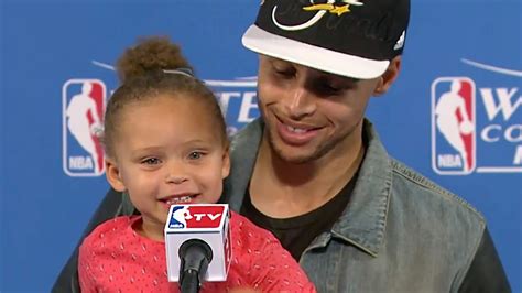 Stephen Currys Daughter Riley Steals The Show Again At Press Conference Youtube