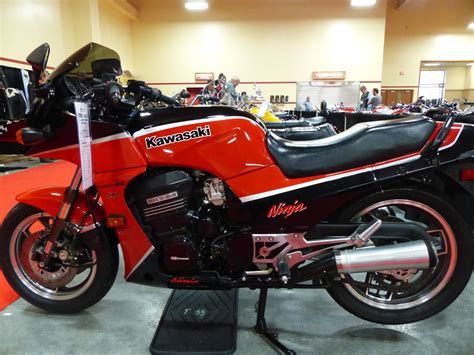 Oldmotodude 1985 Kawasaki Zx900 Sold For 5000 At The 2016 Mecum Las