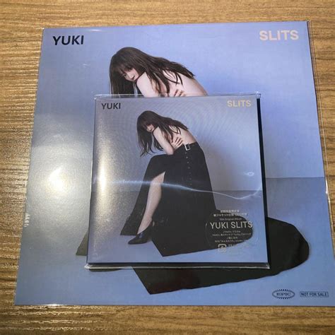 Yuki Slits 初回生産限定盤 メガジャケ付 アルバム 2cd By メルカリ