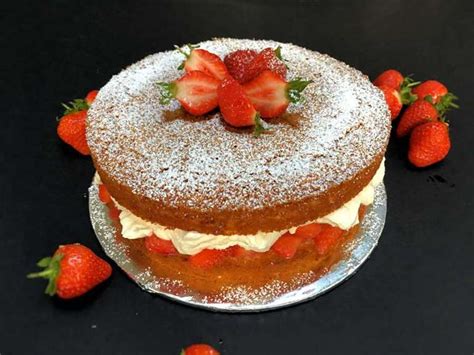 Strawberry And Cream Victoria Sponge | Recipe | Cuisine Fiend