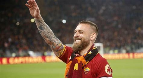 Daniele De Rossi Nuevo Entrenador De La Roma Su Vida Y Carrera