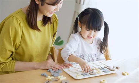 子どもと一緒に英語を楽しもう！乗り物、動物、お花など、身近なものから学んで英語力をつける！ 語学をもっと身近に「eccフォリラン！」公式サイト