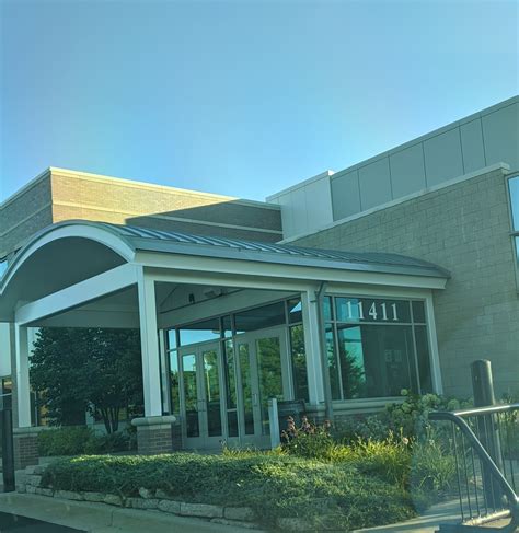 U.S. CITIZENSHIP AND IMMIGRATION SERVICES DETROIT DISTRICT OFFICE