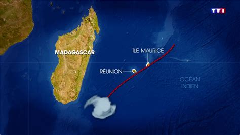 Le cyclone Berguitta s approche de l Île de la Réunion