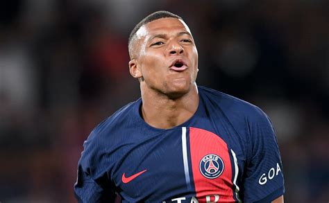 Mercato PSG Une star du Real Madrid répond à Riolo pour Mbappé Foot