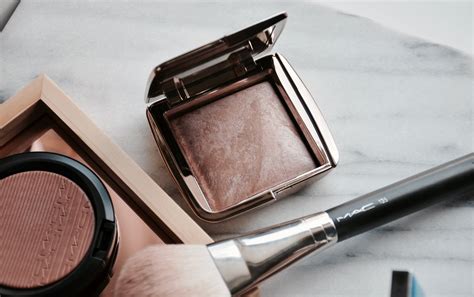 Hourglass Ambient Lighting Bronzer Dupe Shelly Lighting