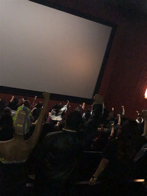 Photo Cette Photo Prise En Fin De Projection Du Film Black Panther