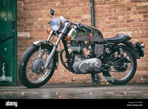 Royal Enfield Cafe Racer Images | Reviewmotors.co