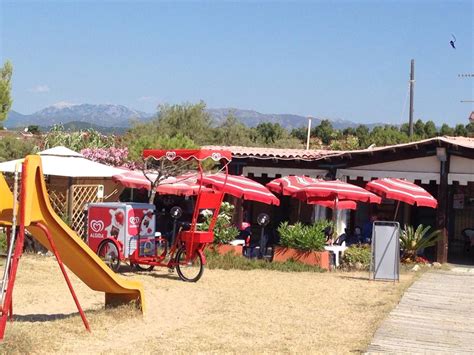 Spiagge Con Ristorante E Bar Orosei Prenotazione Stabilimenti Balneari