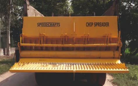 Speedcrafts Mild Steel Chip Spreader For Road Construction Capacity