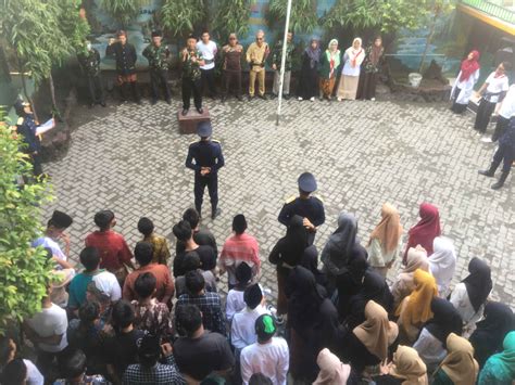 UPACARA PERINGATAN HARI PAHLAWAN MTs Wachid Hasyim Surabaya