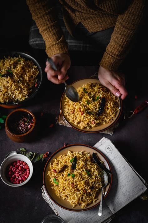 Tamarind Rice, South Indian Puliyogare Recipe - Cooking With Sapana