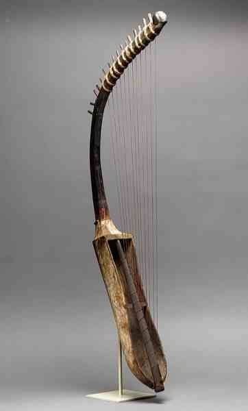 The Heretic Pharaoh • Arched Harp Egyptian arched harps from Dynasty 4...