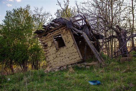 Foto C Tunul Din Satul G Loie Ti Comuna Dumitre Ti Jude Ul Vrancea