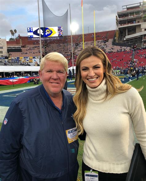 Erin Andrews from Tampa and a Florida Gator. | Scrolller