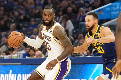 WATCH: Steph Curry and LeBron James Have Viral Moment in Lakers vs ...