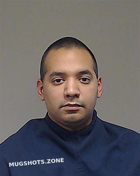 ESQUIVEL ADRIAN TEXAS 09 23 2022 Collin County Mugshots Zone