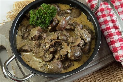 Recette Rognons De Veau Au Geni Vre Marie Claire