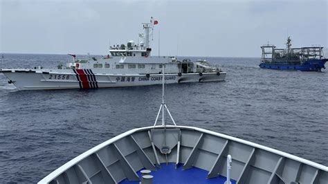 Foto Kapal Tiongkok Filipina Bertabrakan Ketegangan Meningkat Di Laut