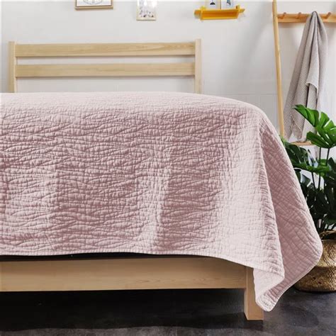 Gouchee Home Carson Pink King Quilt Set 3 Piece 43823 Rona