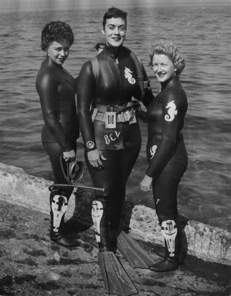 Pin By J J On Scuba Scuba Girl Wetsuit Scuba Girl Scuba Diver Girls