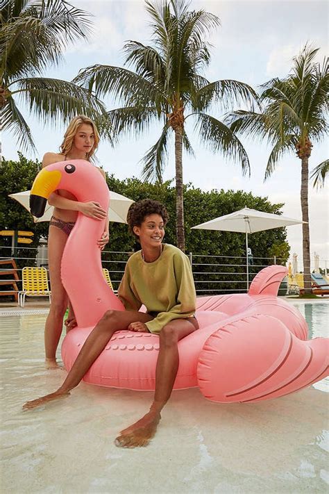 Urban Outfitters Giant Flamingo Pool Float Pool Floaties Popsugar Smart Living Photo 7