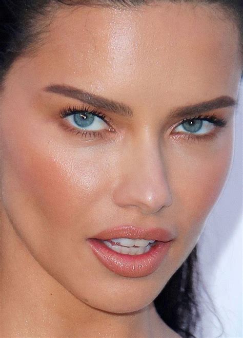 Adriana Lima Eyes, Adriana Lima Makeup, Cannes, Cleopatra Beauty Secrets, Beautiful Eyes, Woman ...