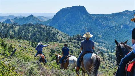 Cherokee Park Ranch - The Dude Ranchers Association