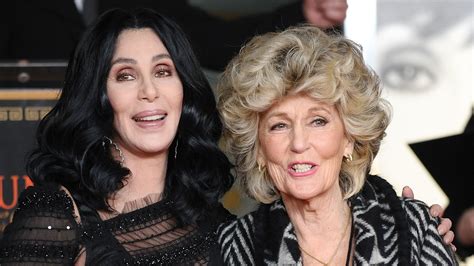 Muere la cantante Georgia Holt madre de Cher a los 96 años