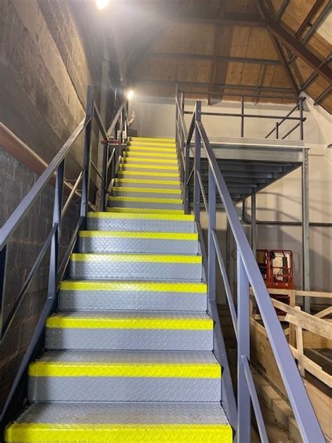 Crompton House C Of E School Mezzanine Floor Doity