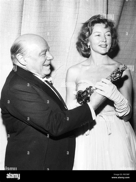 Description The 25th Academy Awards 1953 Edmund Gwenn With Gloria