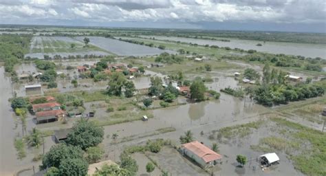 Al Menos 60 000 Hectáreas De Cultivos Perdidas Por Las Lluvias En Bolivia