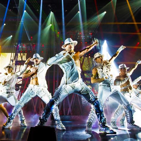 Michael Jackson on Twitter: "Broadway World calls Michael Jackson ONE “an electrifying ...