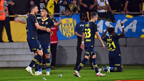 Fenerbah E Ki Ilik Uefa Avrupa Konferans Ligi Kadrosunu A Klad